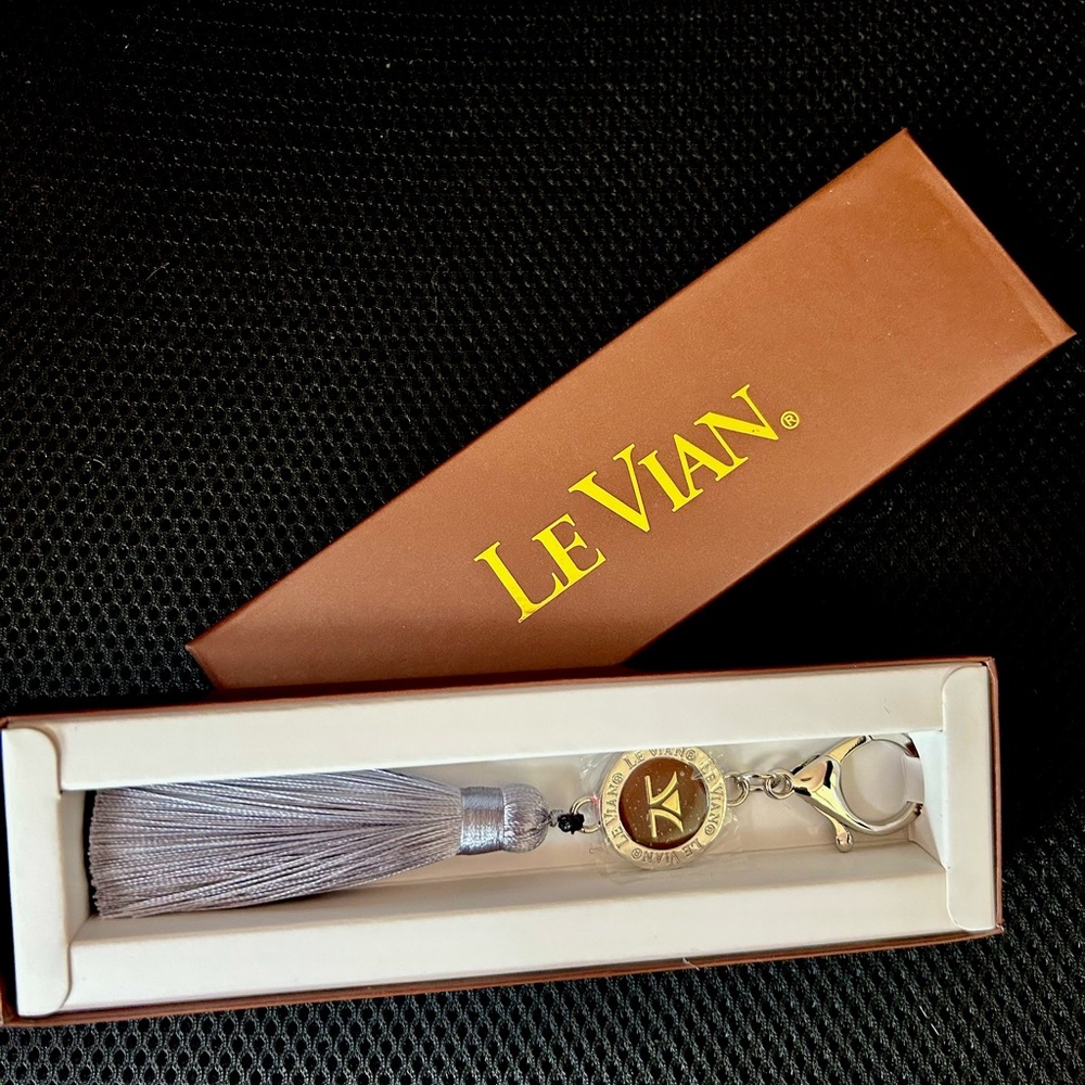 Le Vian Silver Tassel Keychain/Bag Charm